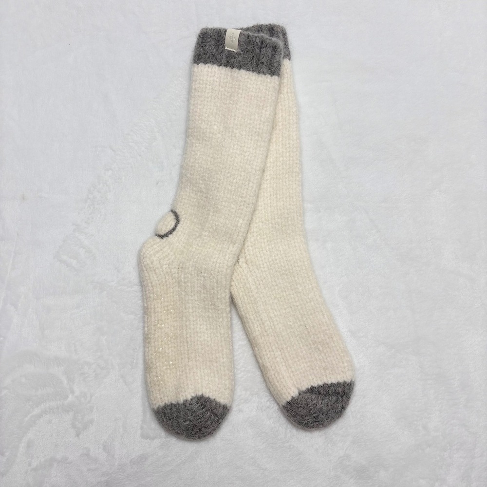 Mer-Sea & Co. Cream Gray XO Embroidered Thick Knit Slipper Socks with Grippers